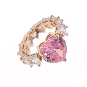 Rose gold engagement ring